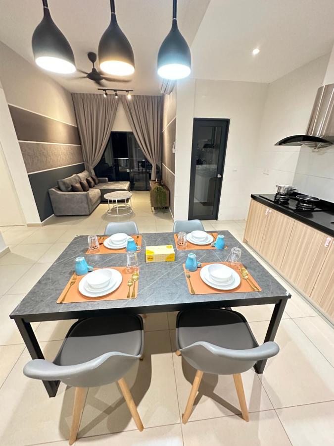 Reizz Residence By Perkasa كوالالمبور المظهر الخارجي الصورة