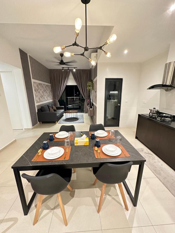 Reizz Residence By Perkasa كوالالمبور المظهر الخارجي الصورة