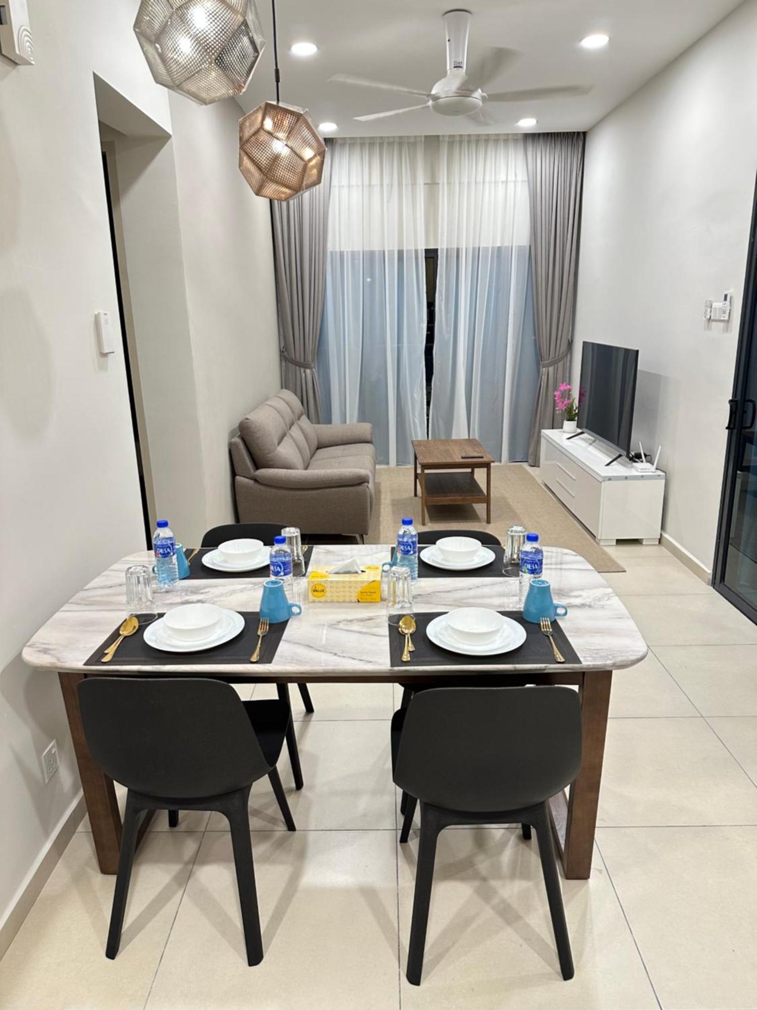 Reizz Residence By Perkasa كوالالمبور المظهر الخارجي الصورة